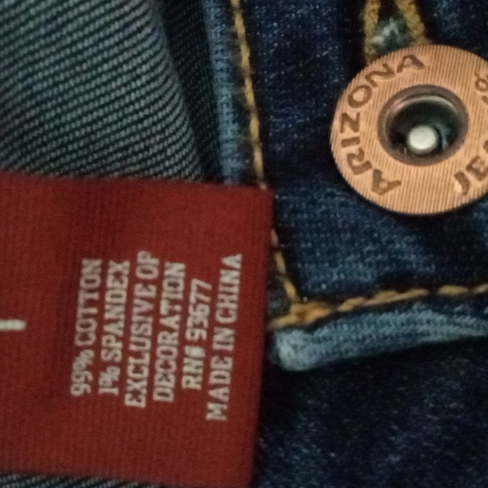 ARIZONA JEANS CO - Denim Bermuda Shorts Size 1 - Picture 5 of 7
